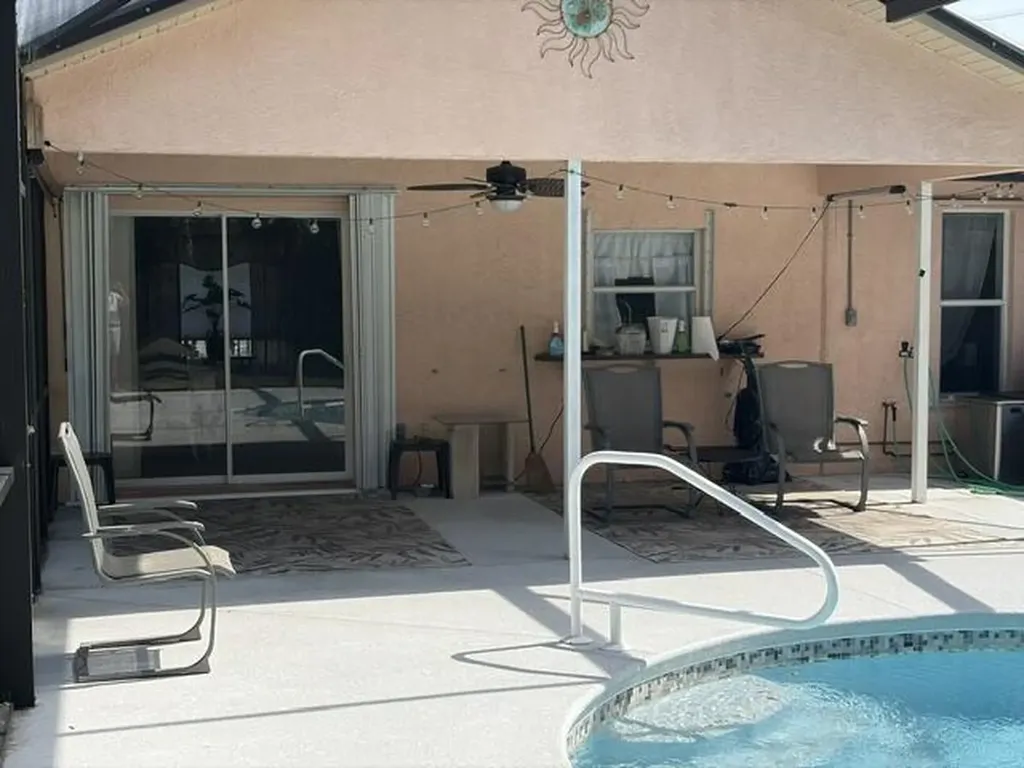 2511 SE Jason Avenue Port St Lucie FL 34952