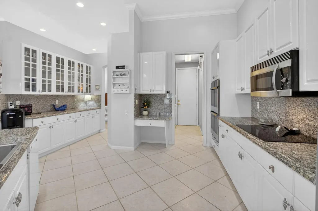 5312 Brooklawn Terrace Boynton Beach FL 33437