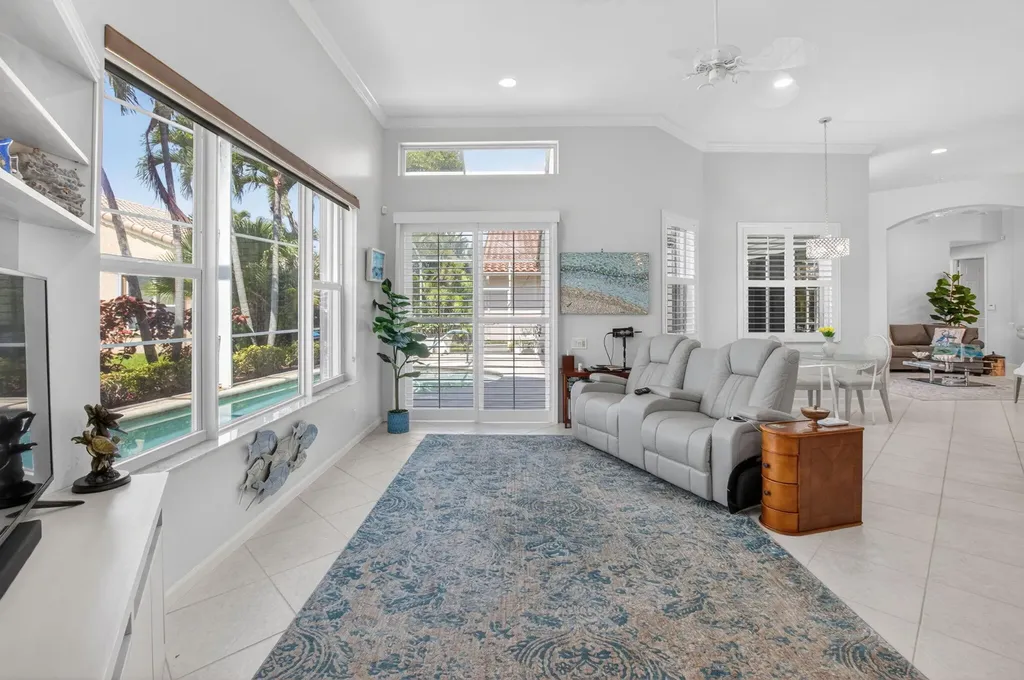 5312 Brooklawn Terrace Boynton Beach FL 33437