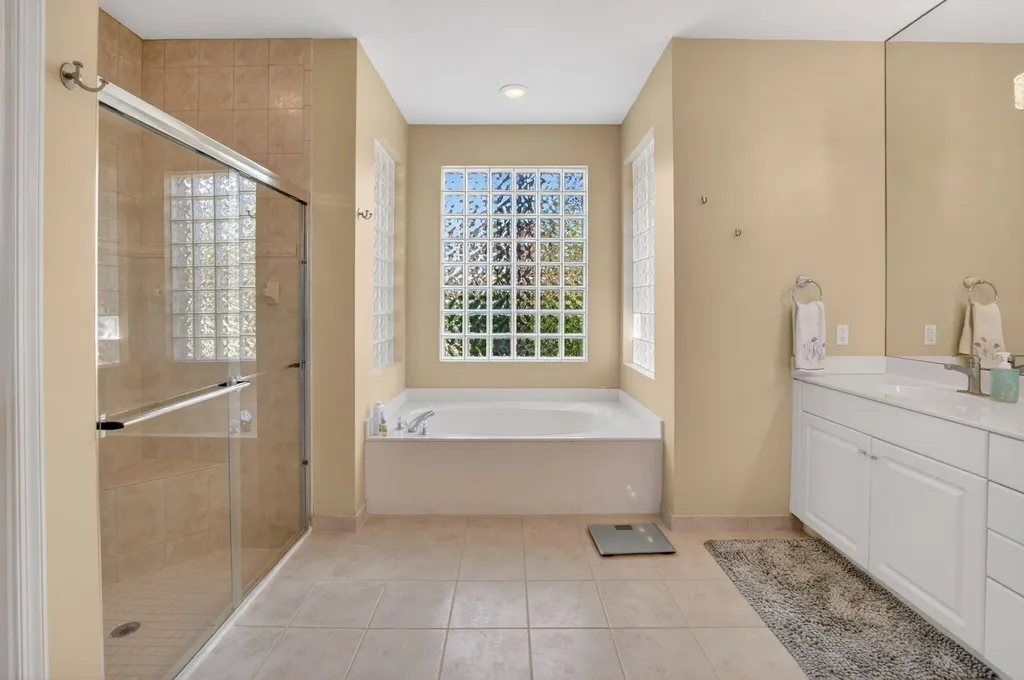 5312 Brooklawn Terrace Boynton Beach FL 33437