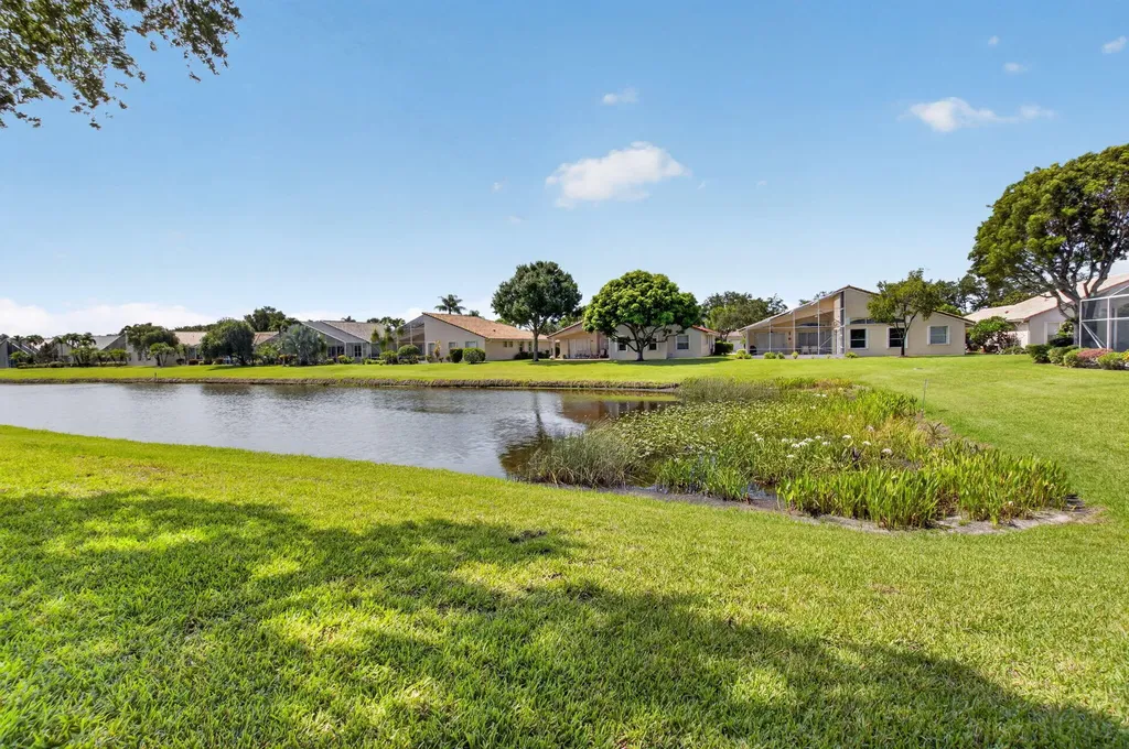 5312 Brooklawn Terrace Boynton Beach FL 33437