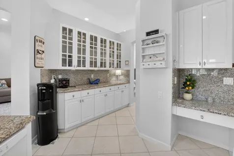 5312 Brooklawn Terrace Boynton Beach FL 33437