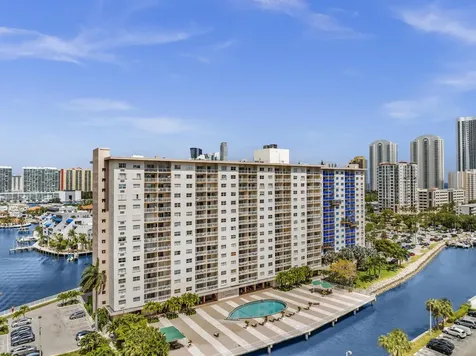 400 Kings Point Drive Sunny Isles Beach FL 33160