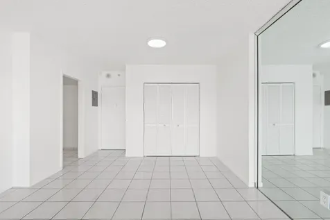 400 Kings Point Drive Sunny Isles Beach FL 33160