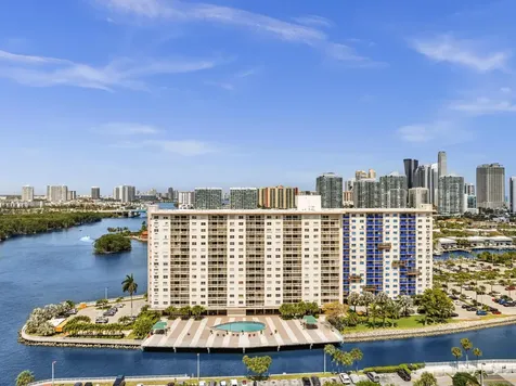400 Kings Point Drive Sunny Isles Beach FL 33160