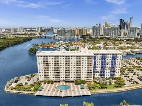 400 Kings Point Drive Sunny Isles Beach FL 33160