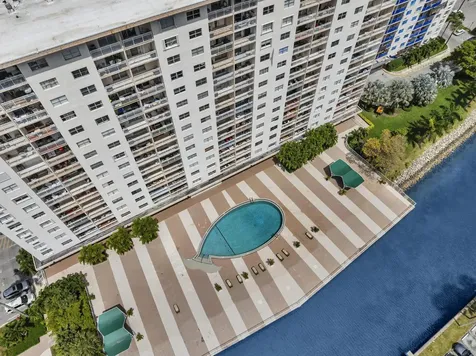 400 Kings Point Drive Sunny Isles Beach FL 33160