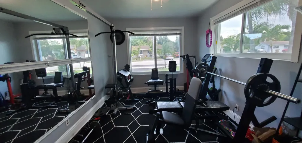 3800 NE 4th Avenue Deerfield Beach FL 33064
