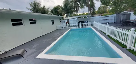 3800 NE 4th Avenue Deerfield Beach FL 33064