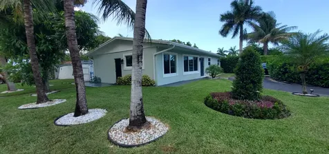 3800 NE 4th Avenue Deerfield Beach FL 33064
