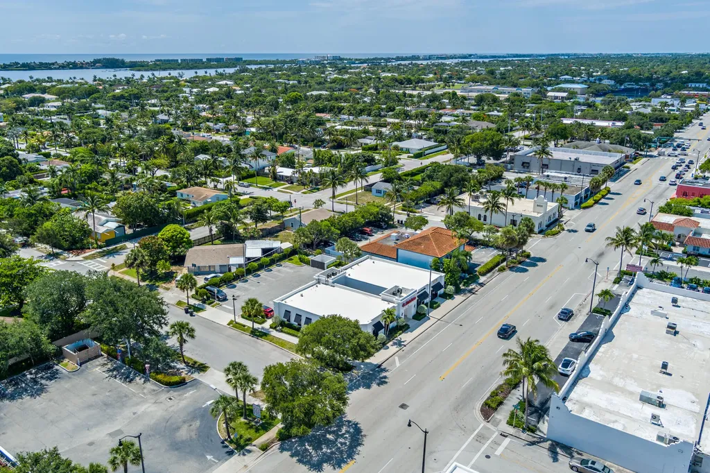 6500 S Dixie Highway West Palm Beach FL 33405