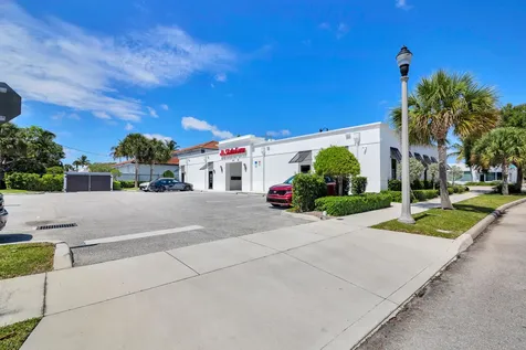 6500 S Dixie Highway West Palm Beach FL 33405