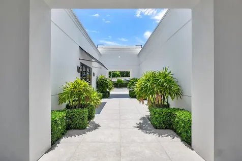 6500 S Dixie Highway West Palm Beach FL 33405