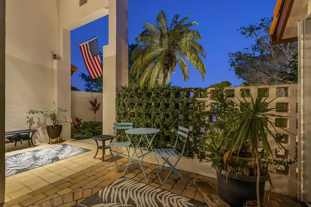 1945 Lynton Circle Wellington FL 33414