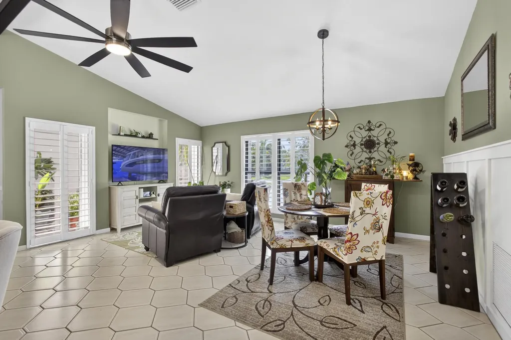 1945 Lynton Circle Wellington FL 33414
