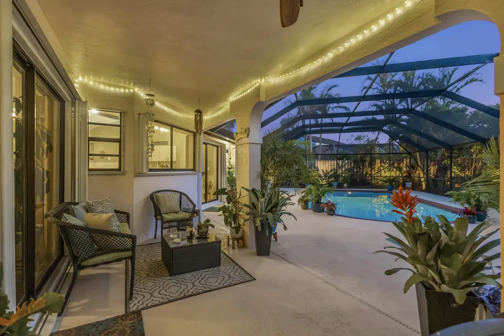 1945 Lynton Circle Wellington FL 33414