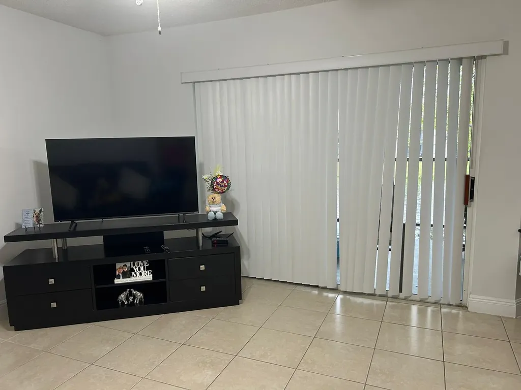 7205 Glenmoor Drive West Palm Beach FL 33409