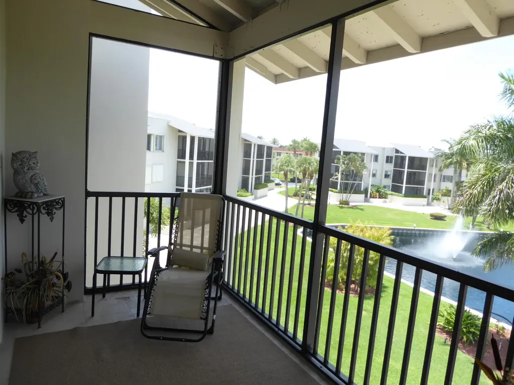 11811 Avenue Of The Pga Palm Beach Gardens FL 33418