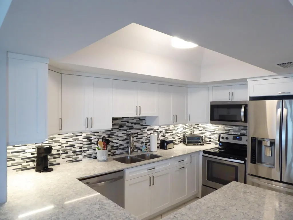 11811 Avenue Of The Pga Palm Beach Gardens FL 33418