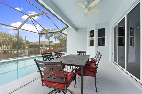117 Queen Elizabeth Court Hutchinson Island FL 34949