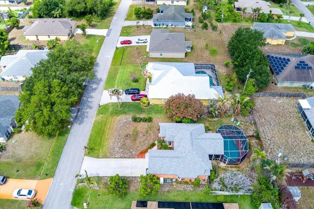 437 SW Kaabe Avenue Port St Lucie FL 34953