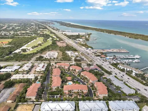 502 Del Sol Circle Tequesta FL 33469