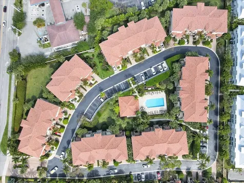 502 Del Sol Circle Tequesta FL 33469
