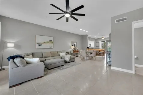 502 Del Sol Circle Tequesta FL 33469