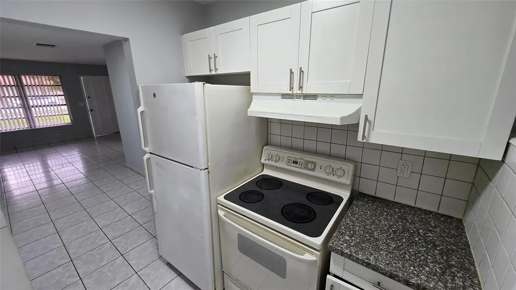 1874 NE 161st Street North Miami Beach FL 33162