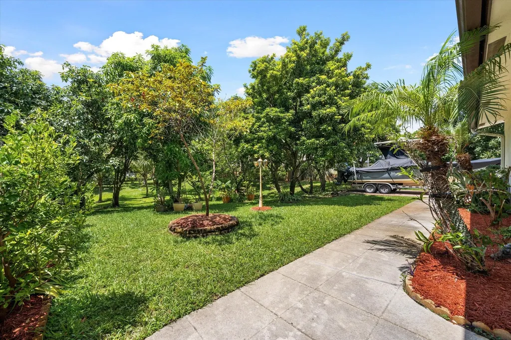 1111 Cherlynn Terrace West Palm Beach FL 33406