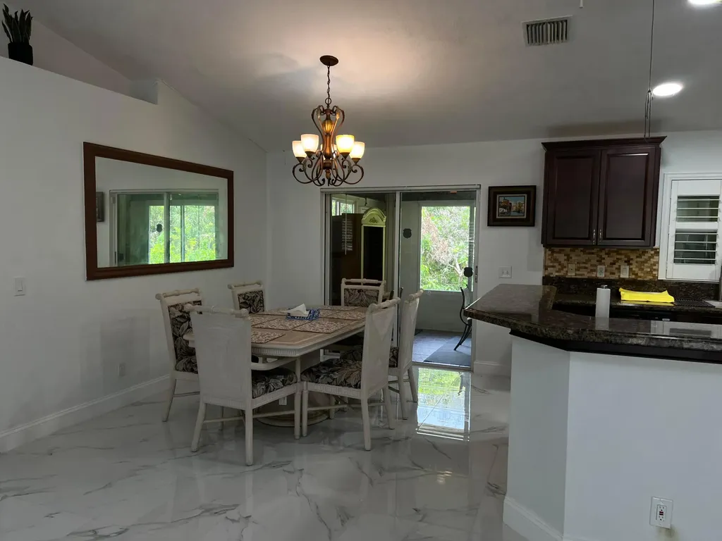 12403 N 87th Street Street N The Acreage FL 33412