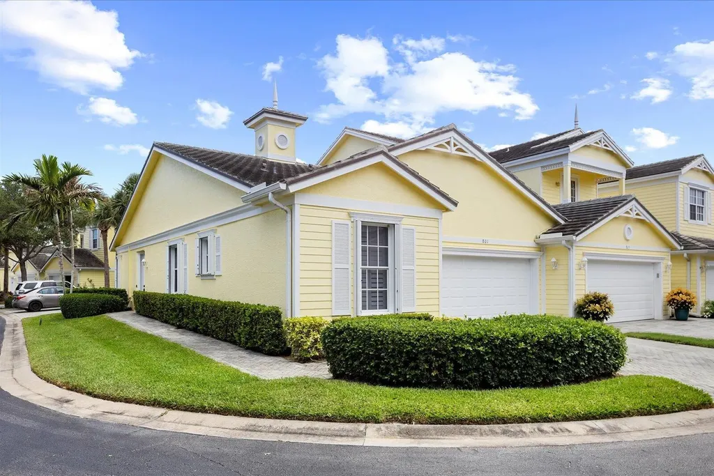801 Mariner Bay Fort Pierce FL 34949
