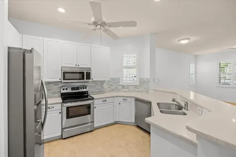 801 Mariner Bay Fort Pierce FL 34949