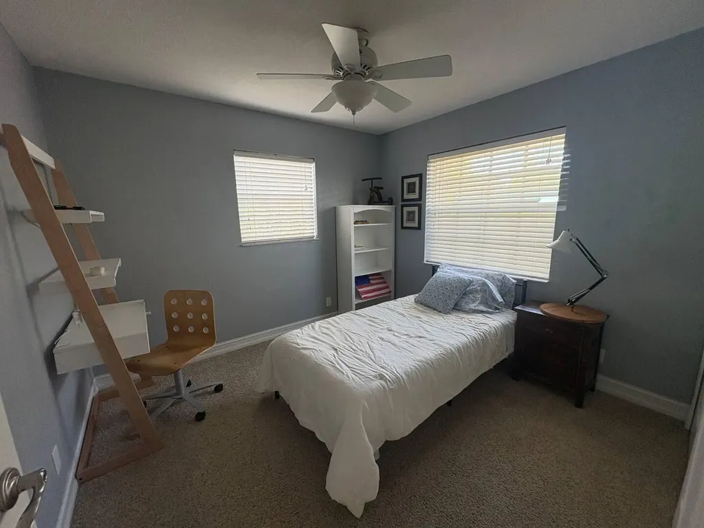 5586 3rd Road Lake Worth FL 33467