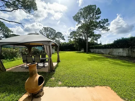 5586 3rd Road Lake Worth FL 33467