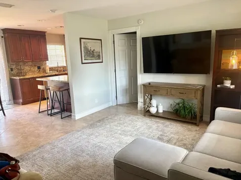 5586 3rd Road Lake Worth FL 33467