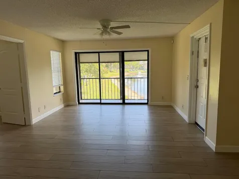 726 Sunny Pine Way Greenacres FL 33415