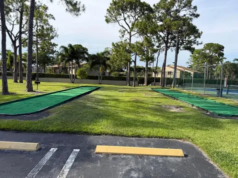 726 Sunny Pine Way Greenacres FL 33415