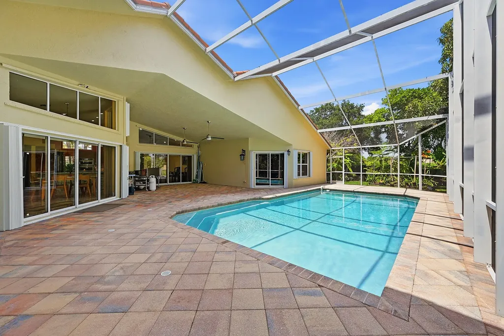 9700 NW 48th Drive Coral Springs FL 33076