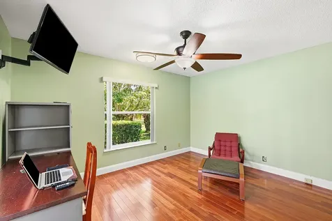 9700 NW 48th Drive Coral Springs FL 33076