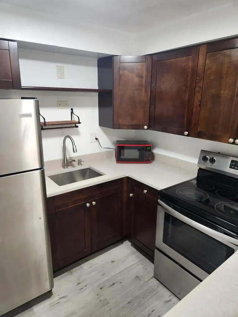 1870 NW 58th Terrace Sunrise FL 33313