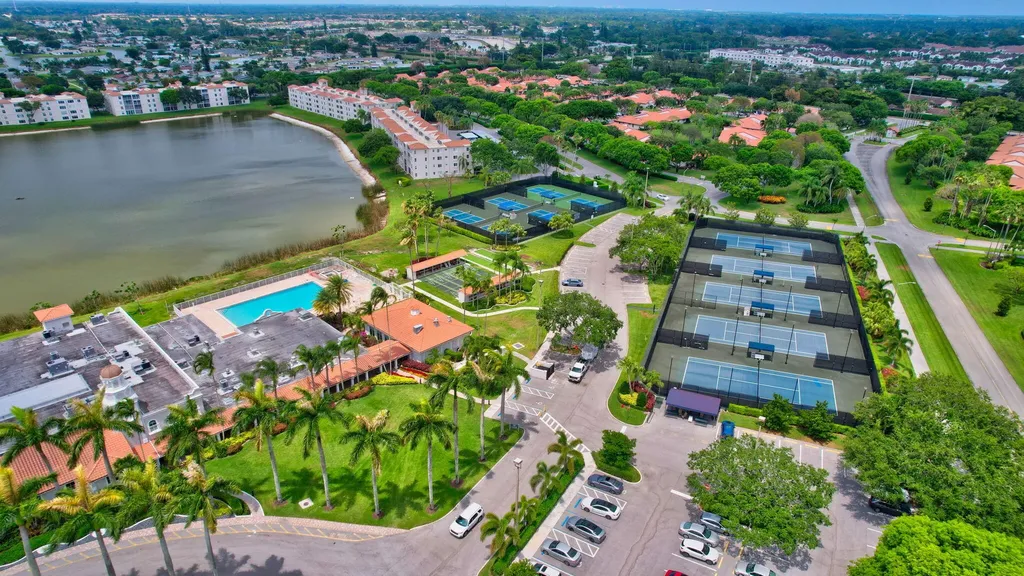 6093 Pointe Regal Circle Delray Beach FL 33484