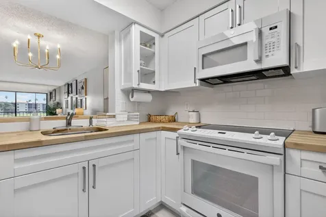6093 Pointe Regal Circle Delray Beach FL 33484