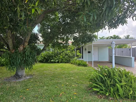 5631 NE 5th Terrace Oakland Park FL 33334