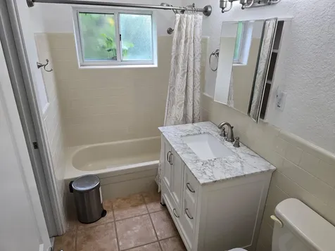 5631 NE 5th Terrace Oakland Park FL 33334