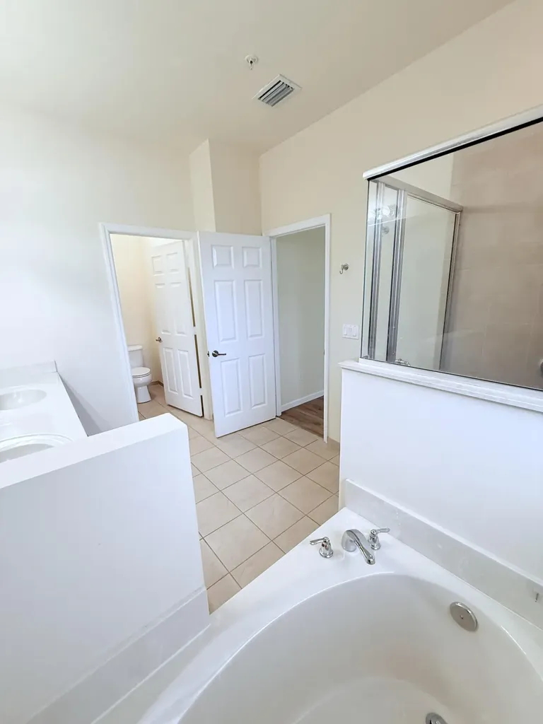 4668 Monarch Way Coconut Creek FL 33073