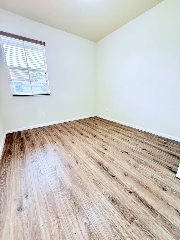 4668 Monarch Way Coconut Creek FL 33073