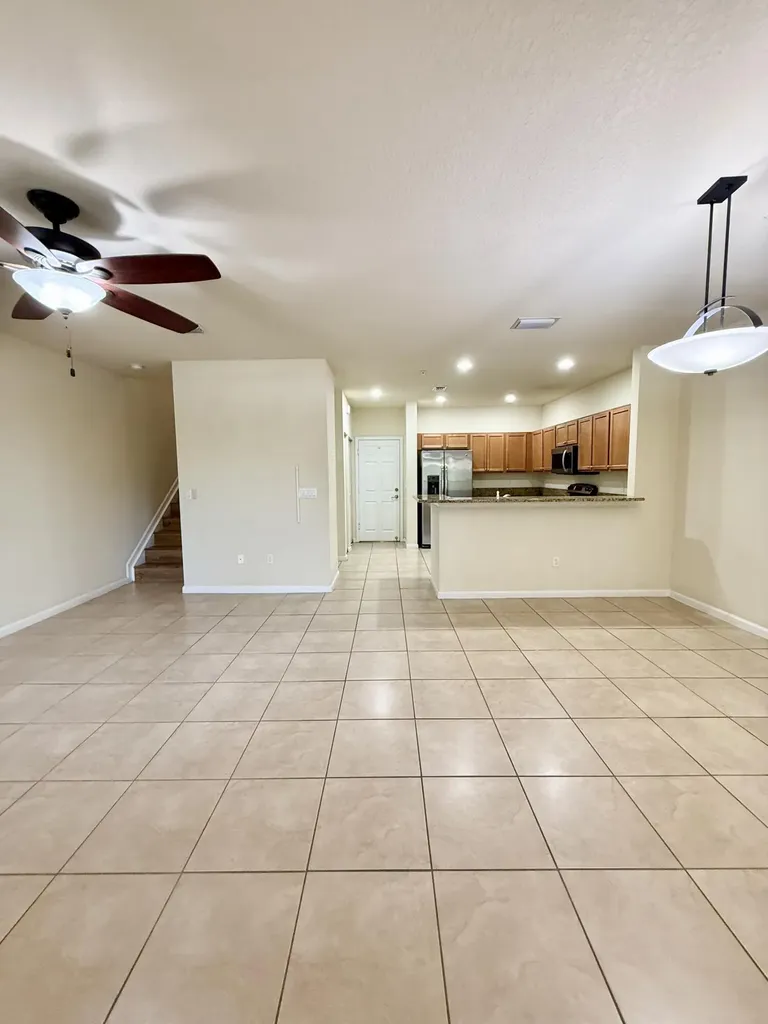 4668 Monarch Way Coconut Creek FL 33073