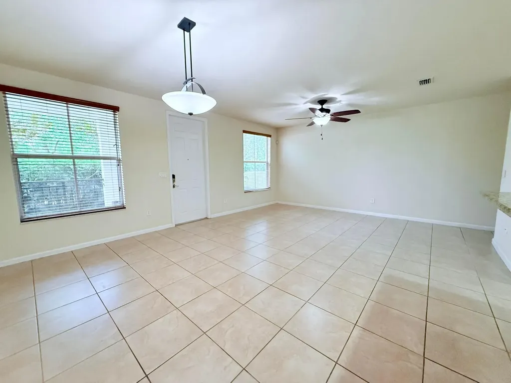 4668 Monarch Way Coconut Creek FL 33073