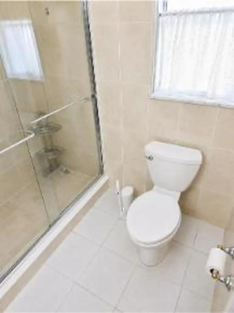 3524 Via Poinciana Lake Worth FL 33467